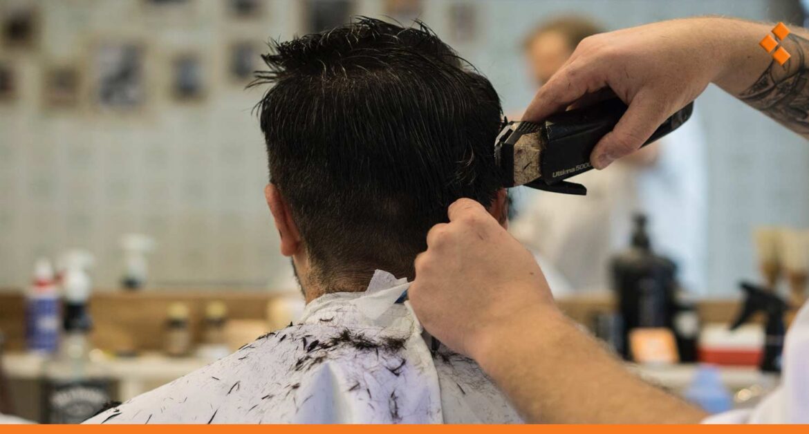 جمعية المزينين تدرس التسعيرة الجديدة لصالونات الحلاقة