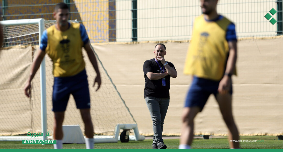 نائب رئيس اتحاد الكرة: كوبر رفض التفاوض على تجديد عقده إلا بعد نهاية كأس آسيا