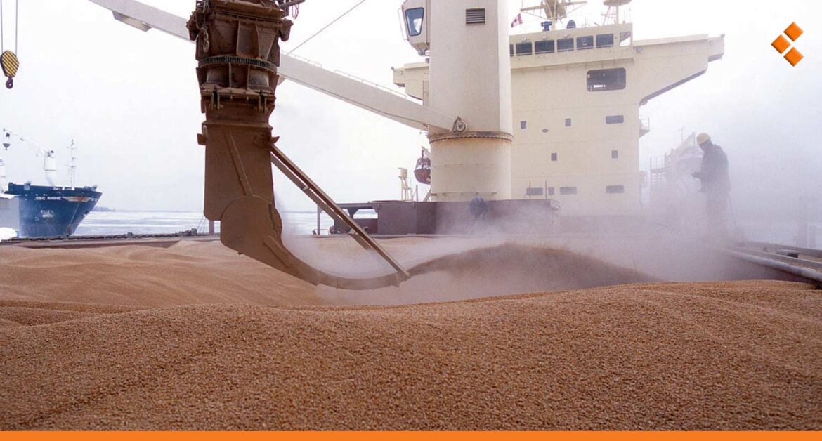 7 بواخر محملة بمادة القمح في مرفأي طرطوس واللاذقية