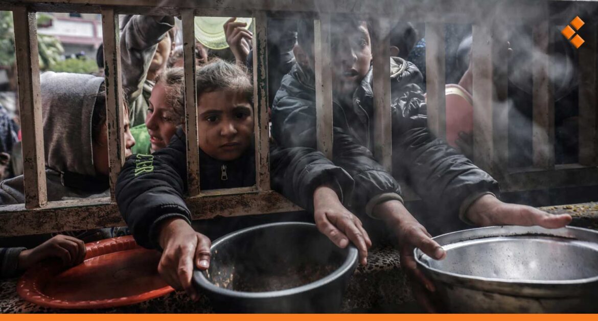 عدد الشهداء يواصل ارتفاعه.. لجنة أممية: كل دقيقة تمر تُخاطر بوفاة طفل جديد جوعاً في غزة