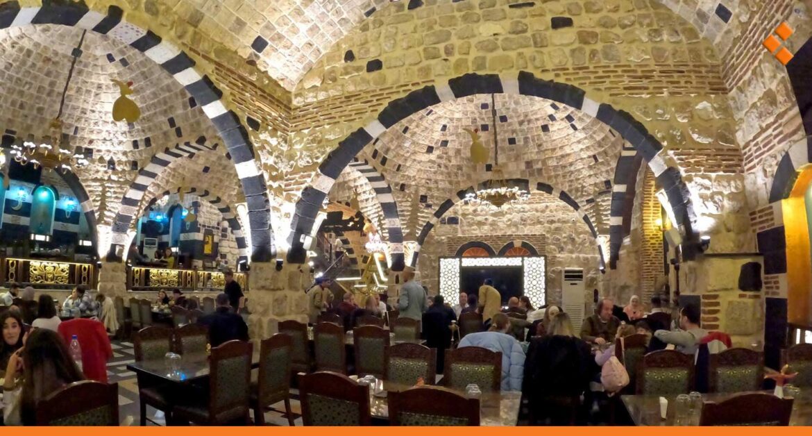 مصدر بالسياحة: ارتياد المطاعم وقت الإفطار انخفض عن العام الفائت!