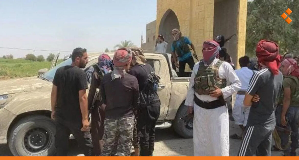 قوات العشائر مستمر باستهداف آليات ومقرات "قسد" بأرياف دير الزور