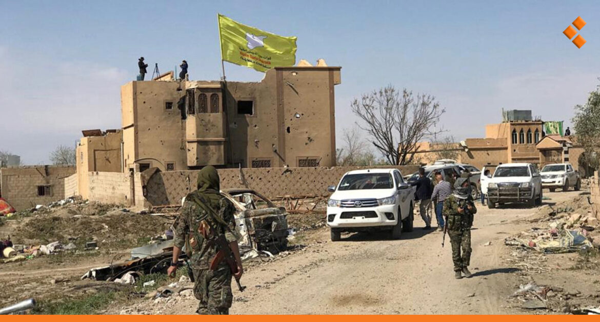 قوات العشائر يحرقون مقرات لـ"قسد" ويأسرون عدد من عناصرها