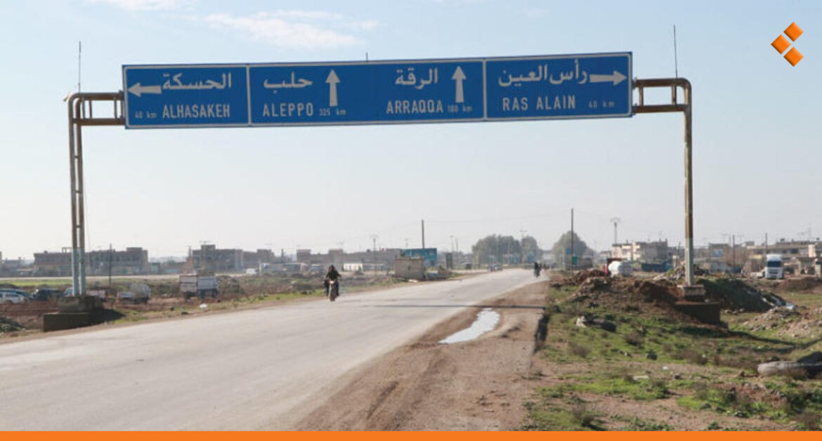 "قسد" تبلغ "عائلات عربية" بقرار ترحيلهم من ريف القامشلي نحو حلب