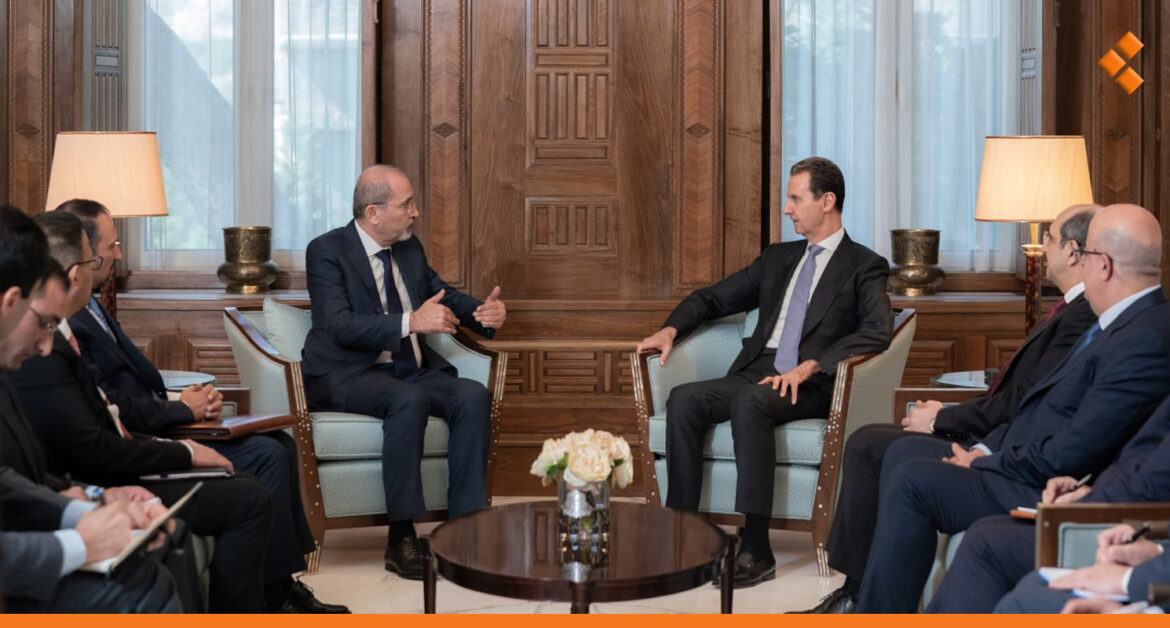 محمّلا برسالة شفوية من ملك الأردن.. الصفدي يصل دمشق ويلتقي الرئيس الأسد