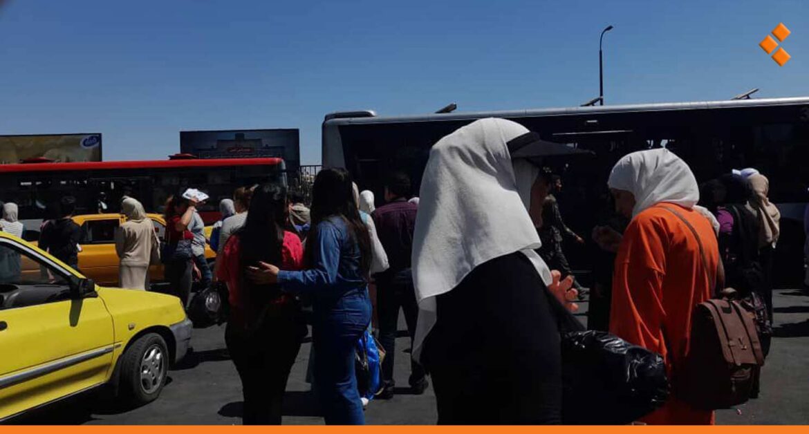 تخفيض مخصصات مازوت النقل يفاقم معاناة أهالي ريف حماة!