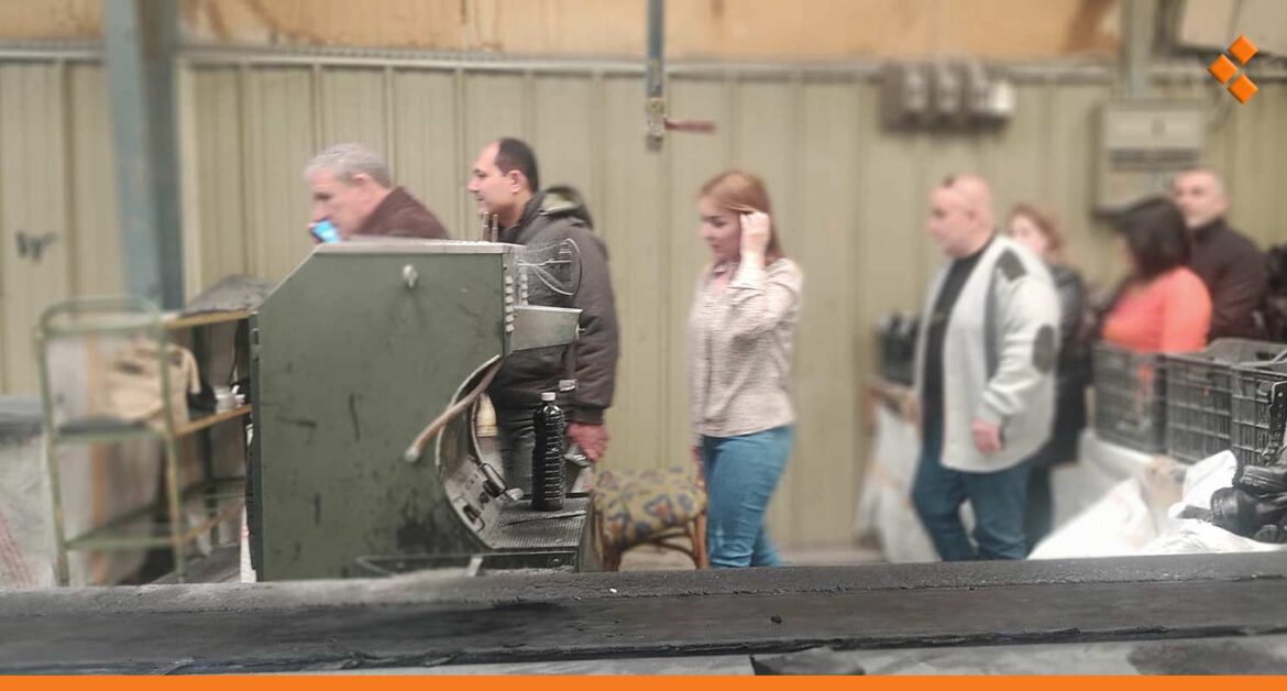 معمل أحذية مصياف يرد عبر "أثر" على اتهامه باختلاس مليارات الليرات