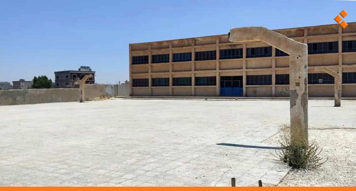 نقص الكوادر التدريسية في ريف دمشق.. هل ينعكس ضعف الأجور على التعليم؟