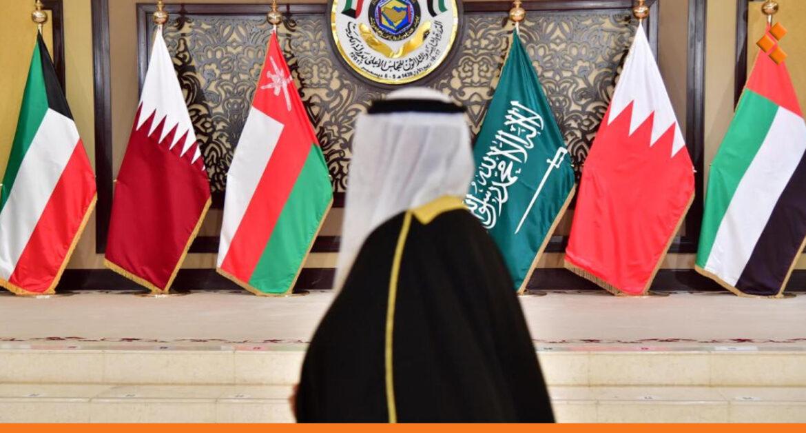 مجلس التعاون الخليجي يدعو إلى استكمال العمل بـ"الدستورية" و"لجنة الاتصال العربية"