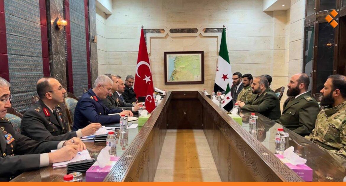 أجرى جولة تفقدية لثكنات الجيش.. وفد عسكري تركي يصل إلى دمشق