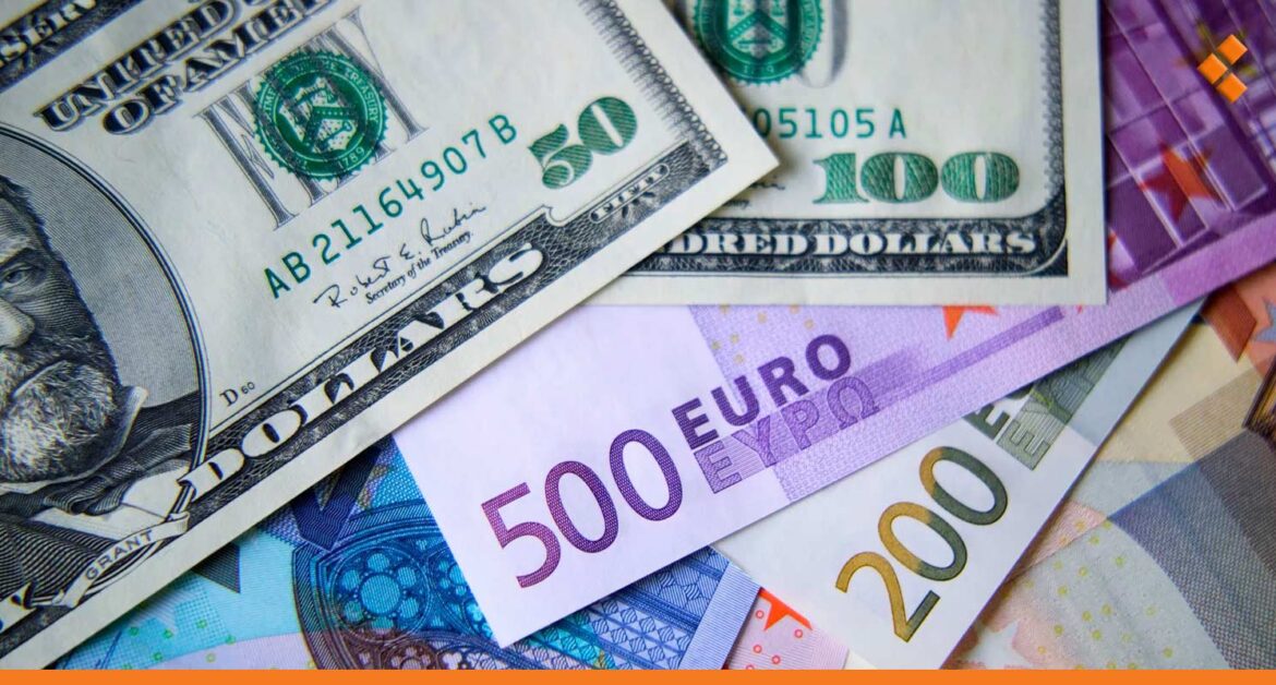 الدولار يتراجع عن عتبة الـ 10 آلاف ل.س.. أسعار الصرف في سوريا لليوم الخميس