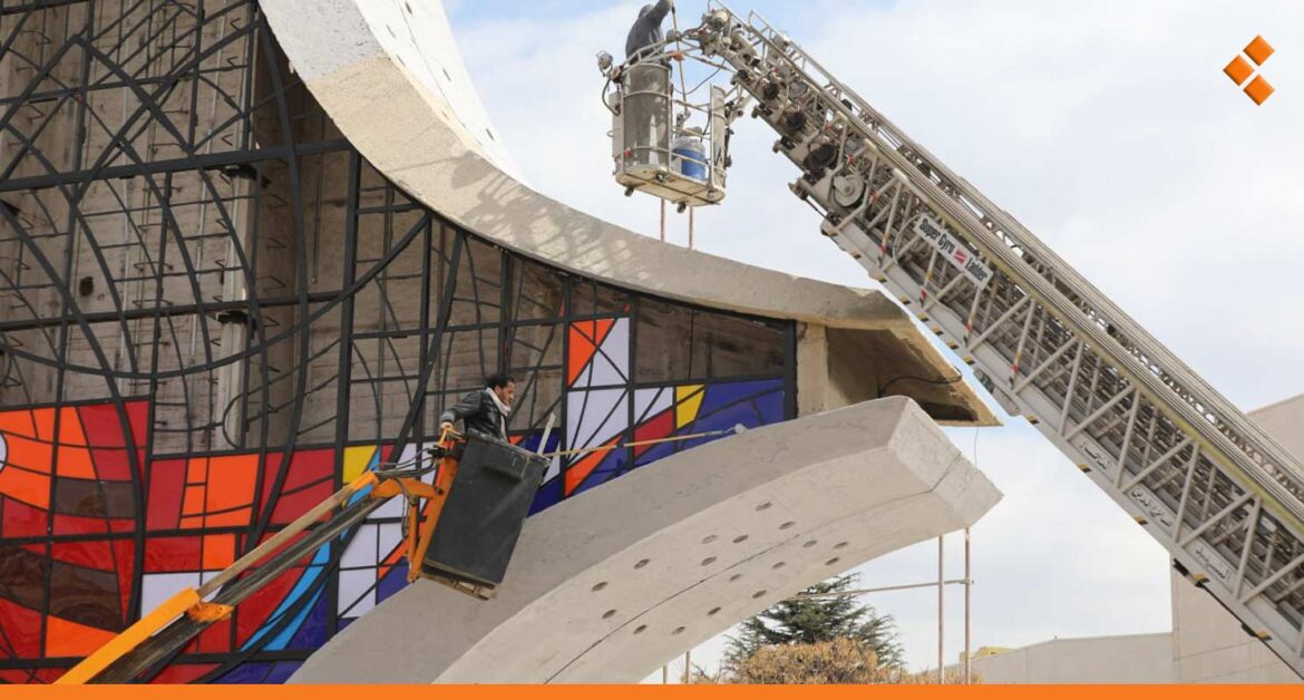 استمرار أعمال صيانة السيف الدمشقي.. ما قصته؟