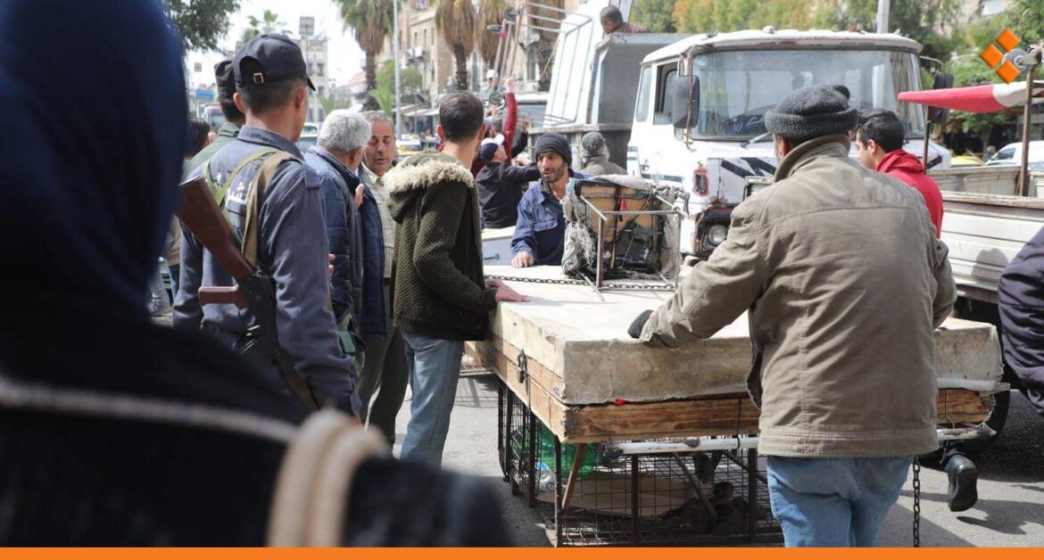 بعد تأمين بدائل.. محافظة دمشق تزيل البسطات العشوائية