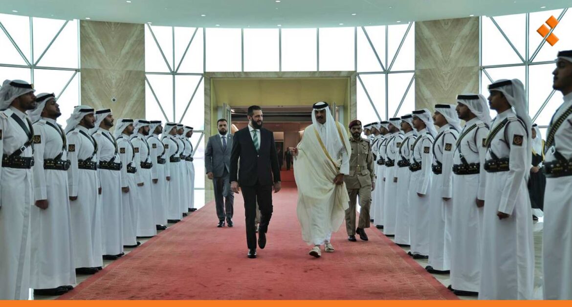 بعد تركيا والإمارات.. الشرع يصل إلى قطر 