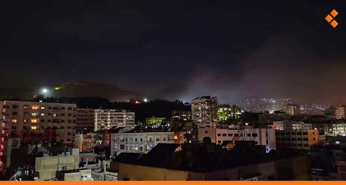 "إسرائيل" تستهدف دمشق وحمص وحماة بسلسلة من الغارات 