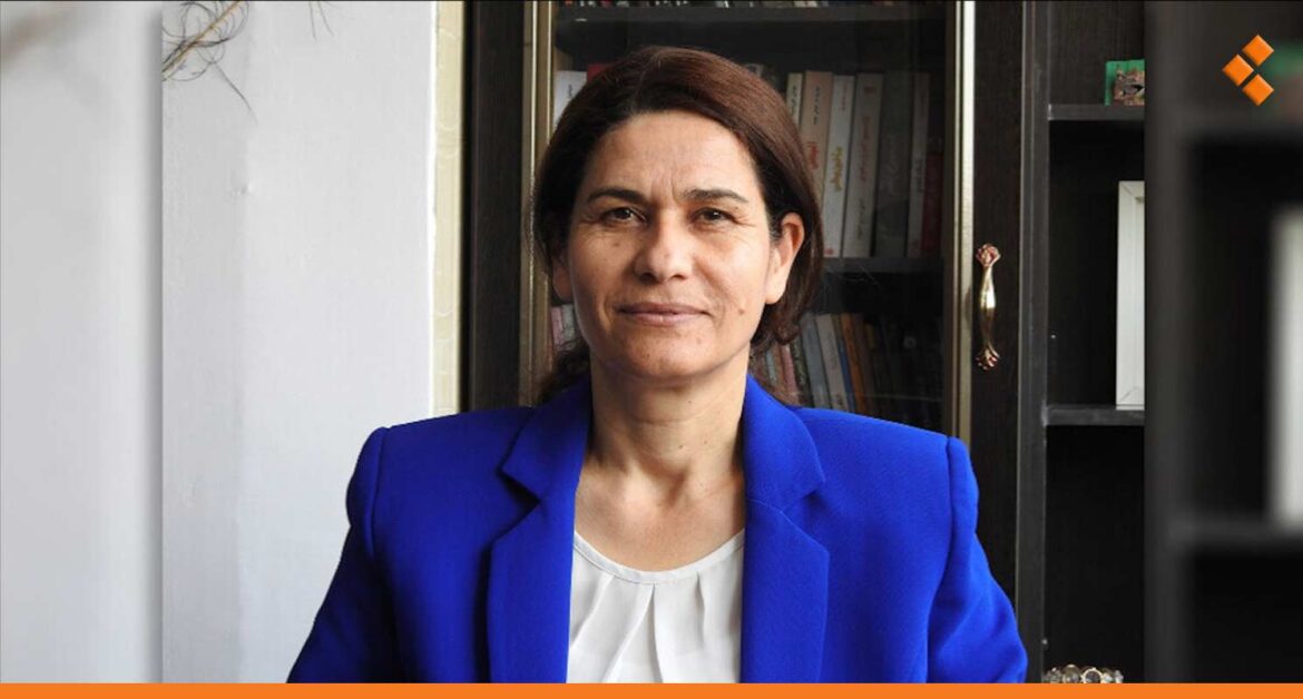 مسؤولة في "الإدارة الذاتية" تعلّق على اتفاق حيي الأشرفية والشيخ مقصود