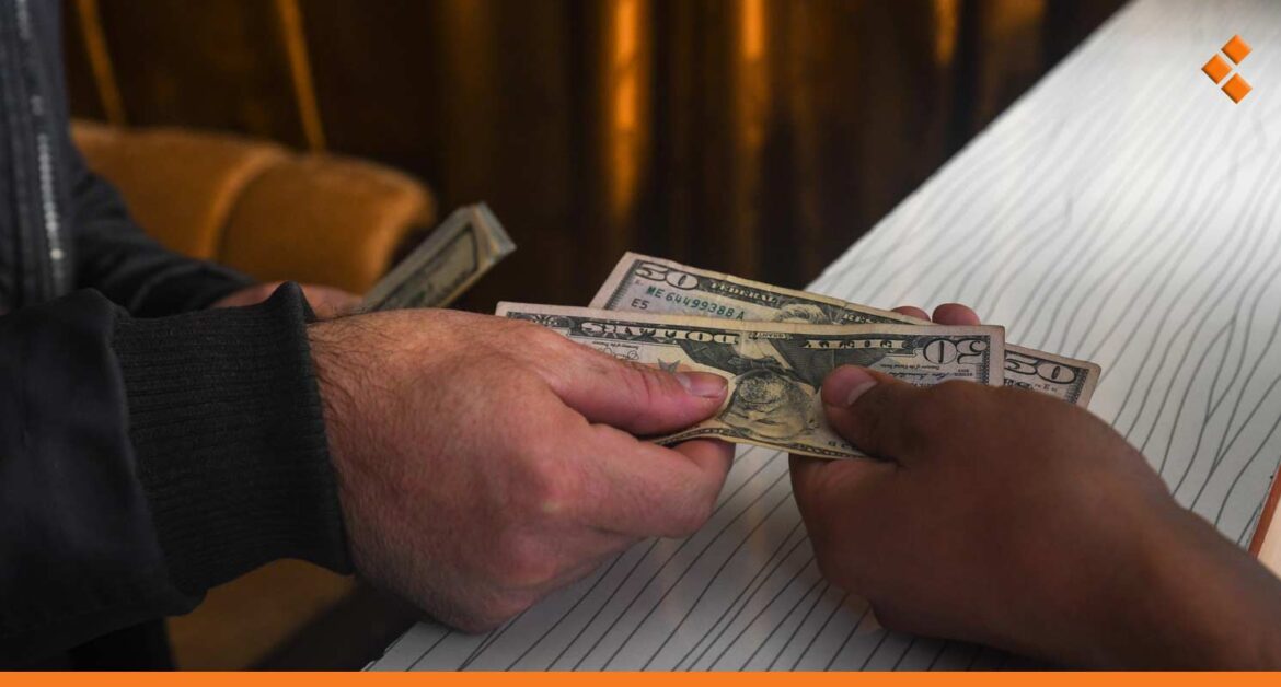 ارتفاع جديد بأسعار الصرف.. الدولار بـ 12 ألف ل.س