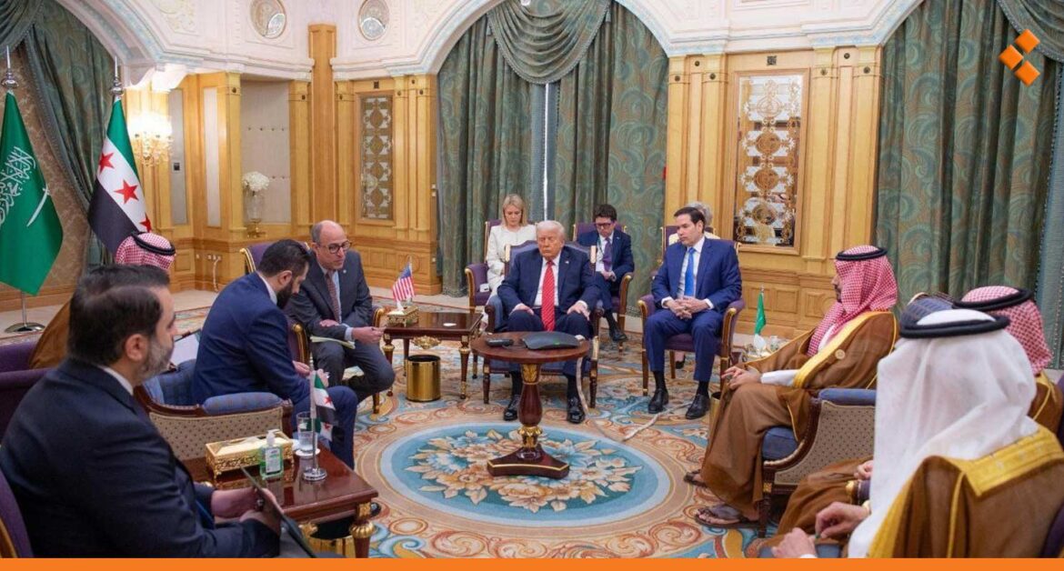 لقاء الشرع ورفع العقوبات.. ما دلالات خطوات ترمب إزاء سوريا؟