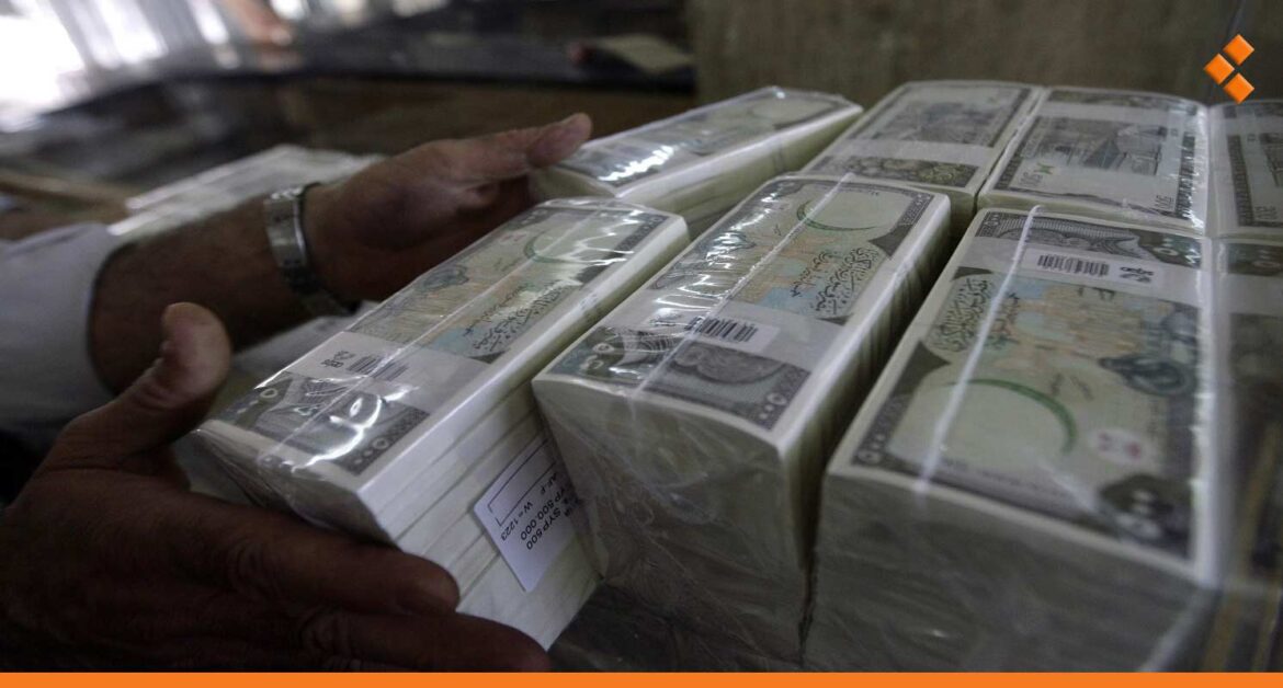 لتغطية رواتب الموظفين في سوريا.. منحة مالية ثانية من "السعودية وقطر"