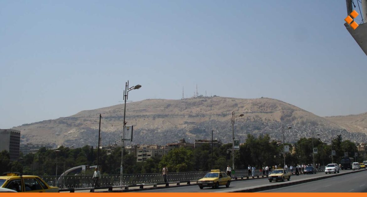 بعد الجدل الذي أثاره.. توضيح من محافظة دمشق حول مشروع "جبل قاسيون"