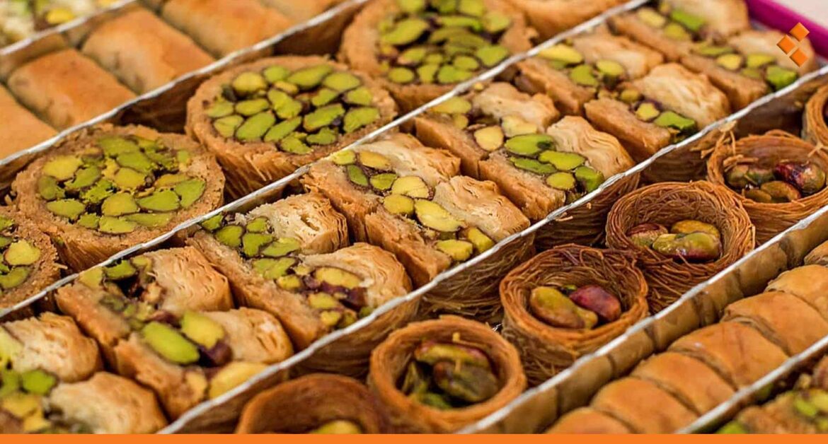 دمشق.. تراجع الإقبال على شراء حلويات العيد