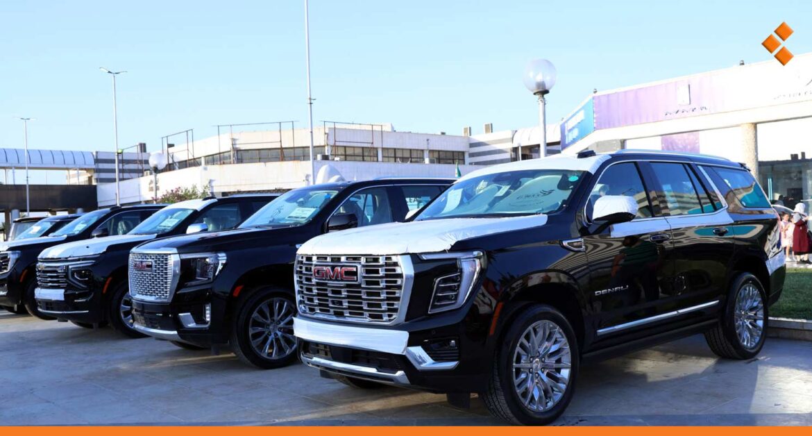 مزاد سيارات أسبوعي في ساحة الفحامة وسط دمشق