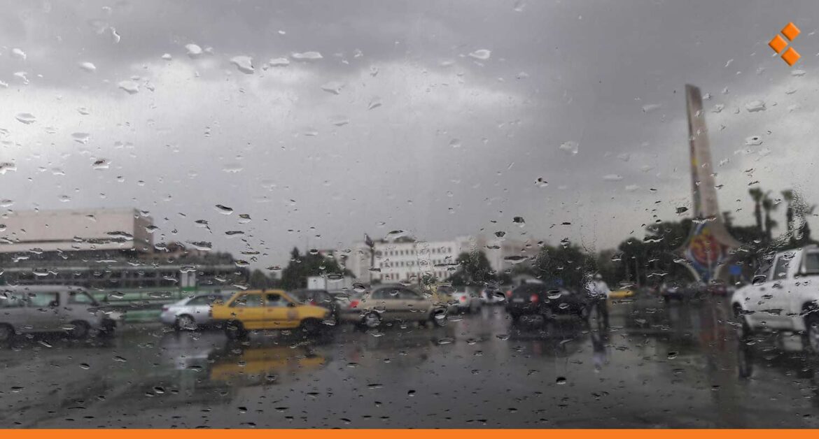 طقس سوريا.. انخفاض بدرجات الحرارة اعتباراً من اليوم وفرصة لزخات مطرية